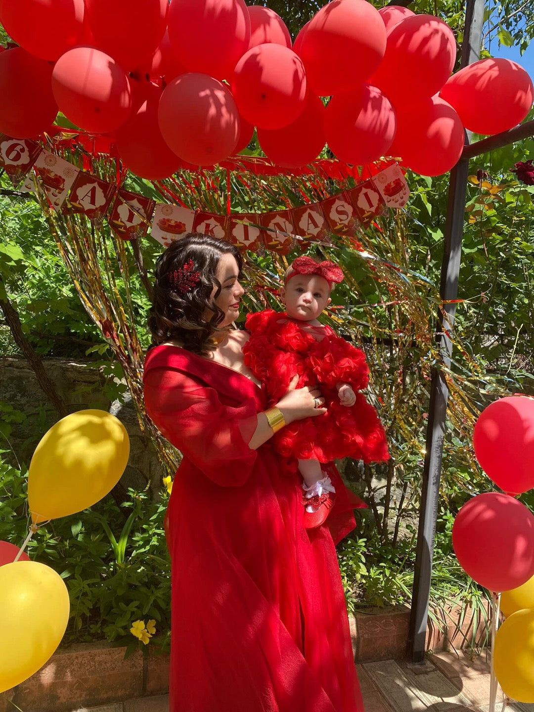 Gülçiçek Güllü Bebek Abiyesi