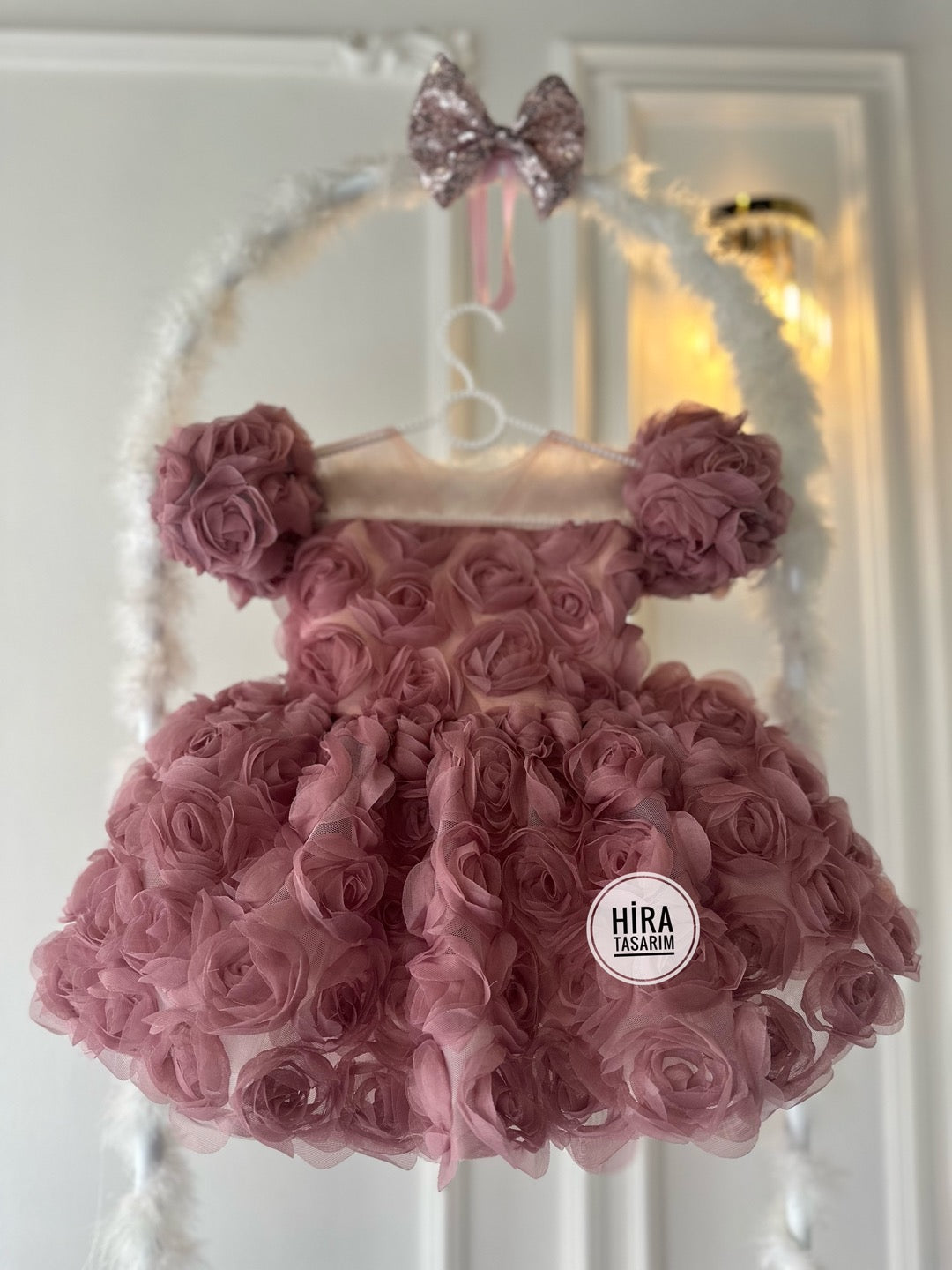 Pul Payet Fiyonk Pudra Güllü Bebek Abiyesi
